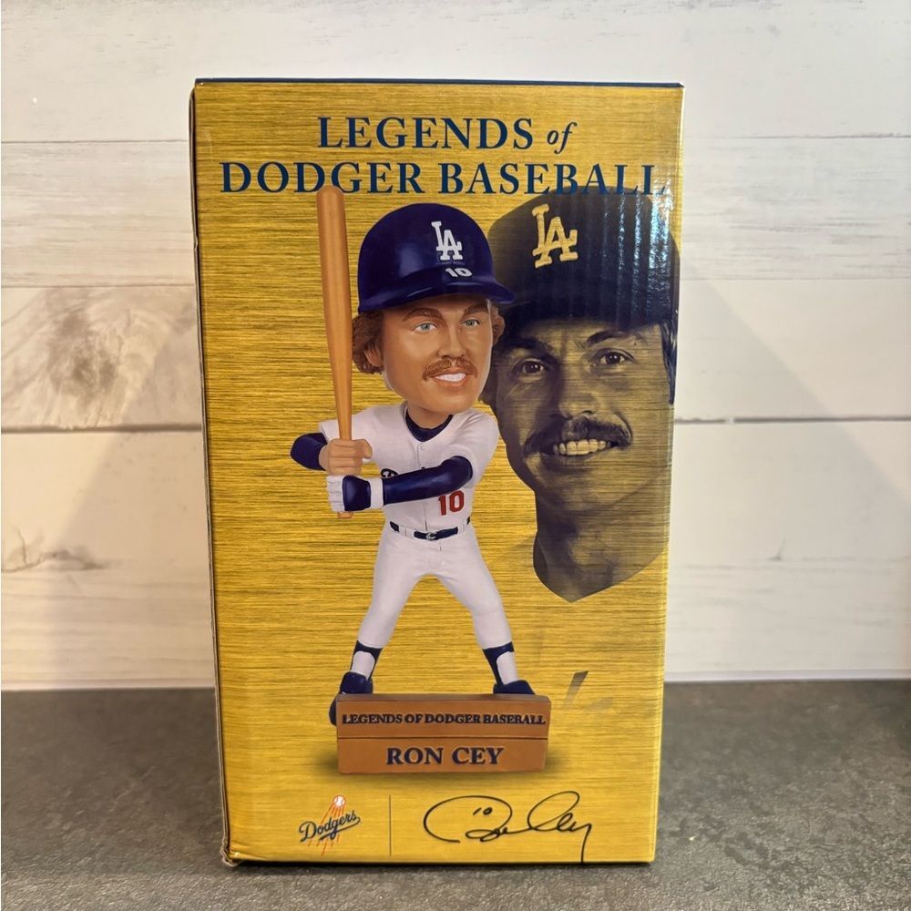 SGA Los Angeles Dodgers Ron Cey Legends of Dodger Baseball Bobblehead NEW